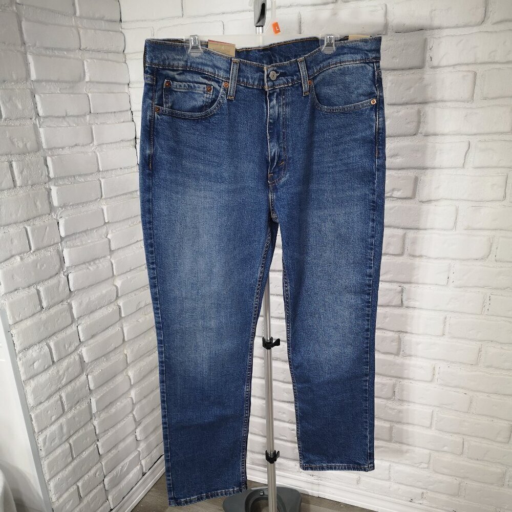 NWT Levi's 514 Men's Size 36/30 Straight Leg Medium Wash Blue Jeans
